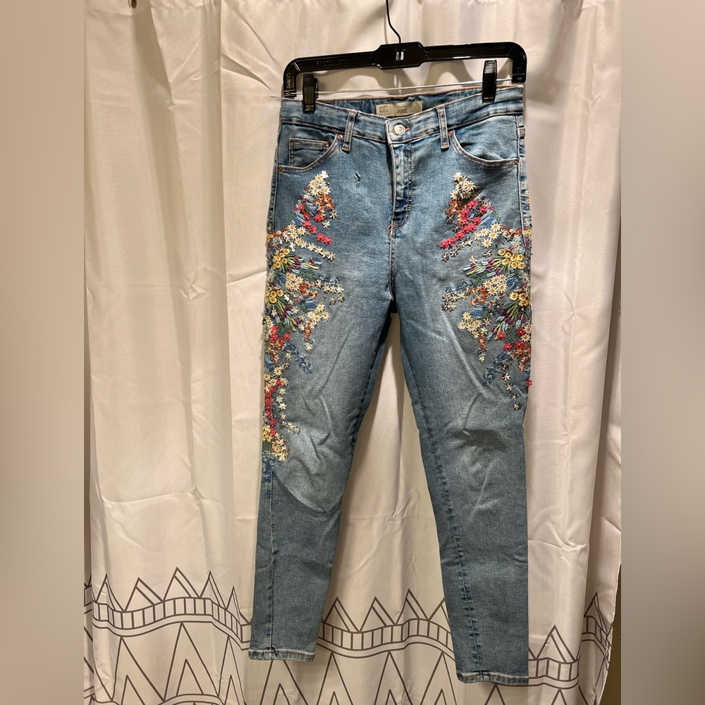 TopShop Moto Jamie Embroidered Jeans